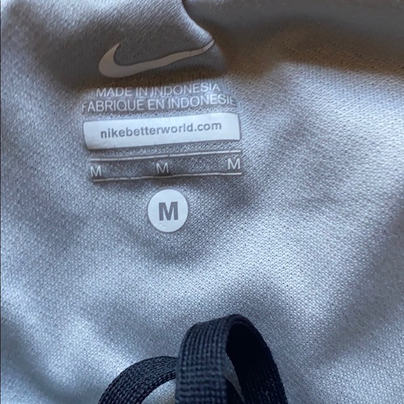 Nike tempo shorts - Picture 2 of 2